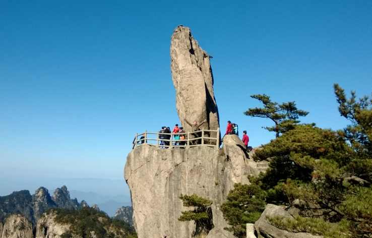 黄山奇石有哪四种奇石?_黄山奇石的风景区_黄山奇石里的奇石