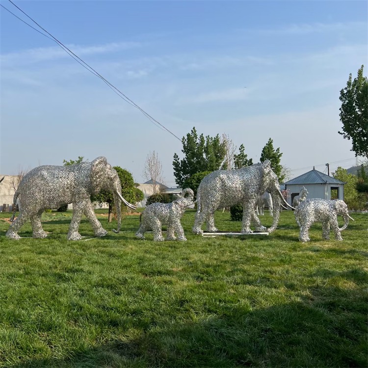 抽象雕塑图片大全_不锈钢雕塑图片 抽象_抽象雕塑不锈钢图片大全集